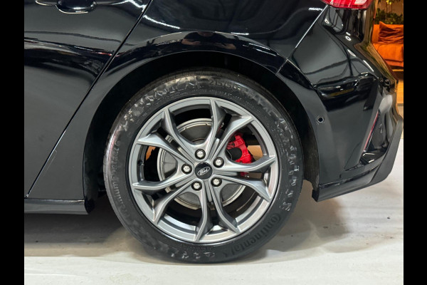 Ford Focus 1.0 EcoBoost ST Line Business Garantie Head-Up Camera PDC Cruise Navi Clima LED DAB Rijklaar