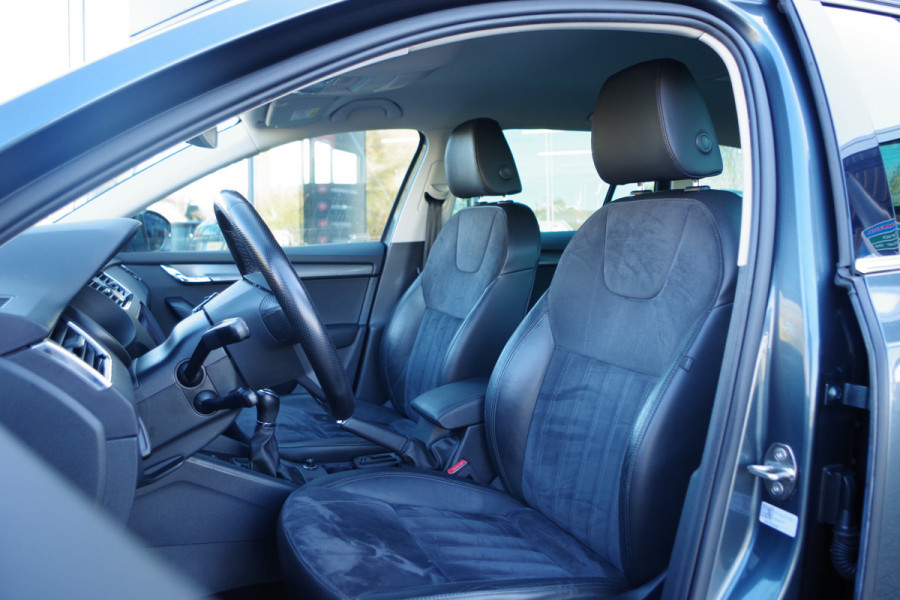 Škoda Octavia Combi 1.0 TSI 115 PK Greentech Style Business, Leder-Alcantara, Carplay