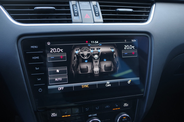 Škoda Octavia Combi 1.0 TSI 115 PK Greentech Style Business, Leder-Alcantara, Carplay