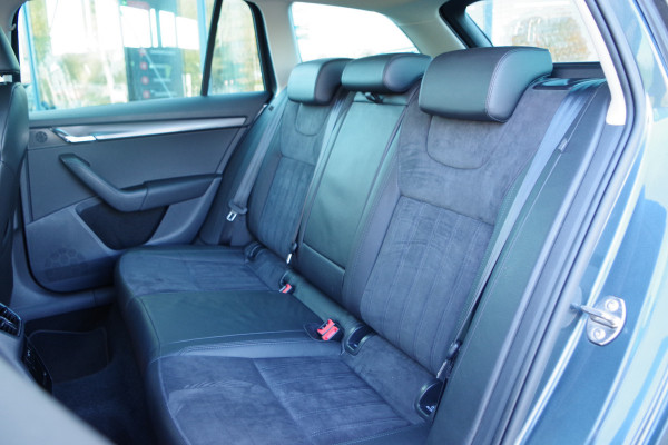 Škoda Octavia Combi 1.0 TSI 115 PK Greentech Style Business, Leder-Alcantara, Carplay