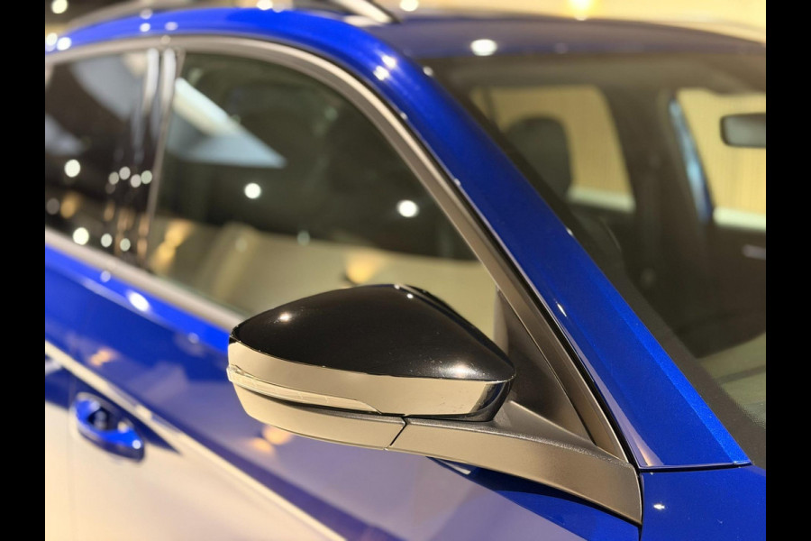 Volkswagen T-Roc 2.0 TSI 4Motion R 300PK Pano|Beats|Camera|Blind|ACC|Trekhaak|Virtual