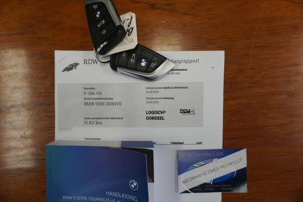 BMW 5 Serie Touring 530e xDrive Business Edition Plus/Laser Led/Leer/ Origineel Nederlands