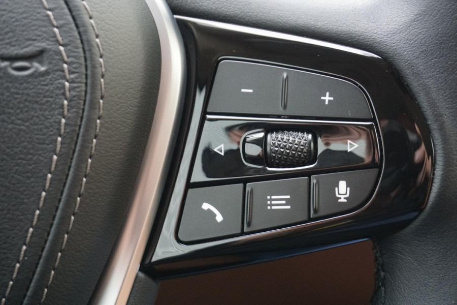 BMW 5 Serie Touring 530e xDrive Business Edition Plus/Laser Led/Leer/ Origineel Nederlands