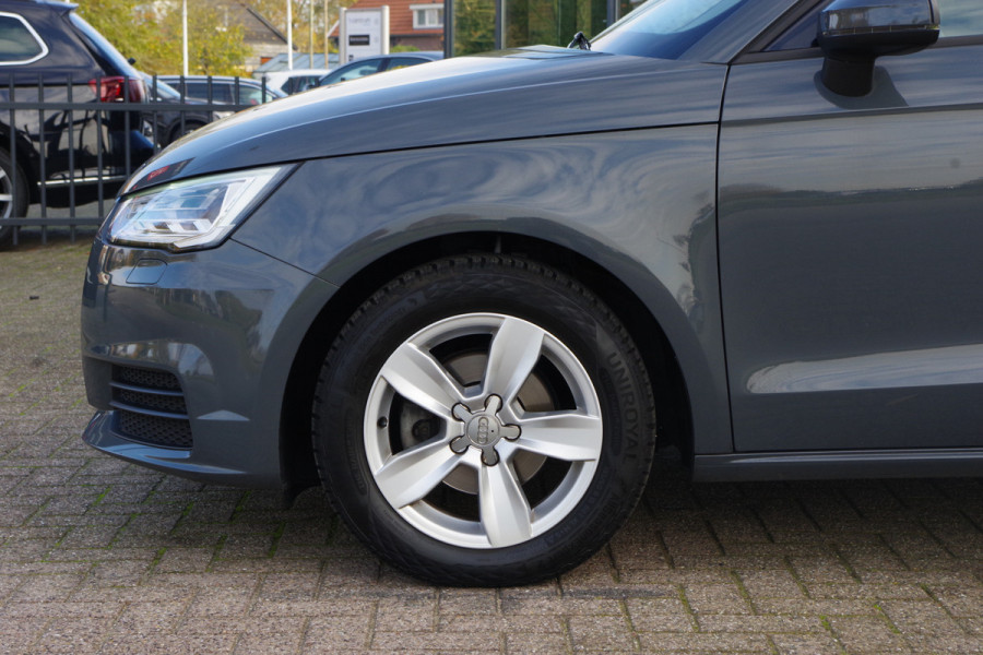 Audi A1 Sportback 1.0 TFSI Pro Line, Climate Control, Stoelverwarming, Bluetooth