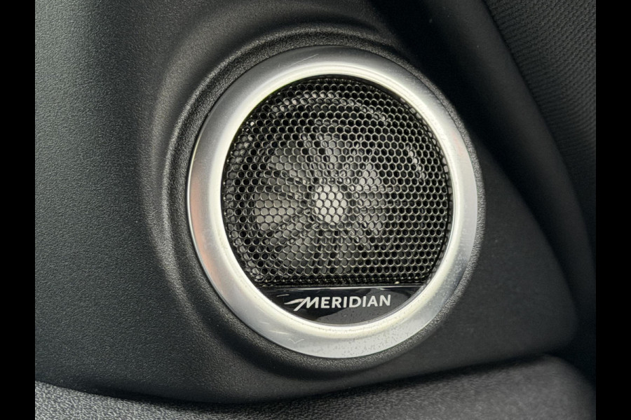 Land Rover Range Rover Evoque 1.5 P300e AWD R-Dynamic SE |Schuif/Kantel dak|Meridian|Memory|ACC|Winterpakket|Trekhaak