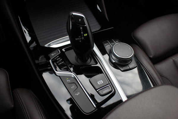 BMW X4 xDrive20i High Exe. M Sport / Full option! / Panoramadak / 360Camera / Head-up / Leder / Harman Kardon / 20'' / Stuurverwarming / Navigatie / Dodehoek / ACC / Stoelverwarming 4x