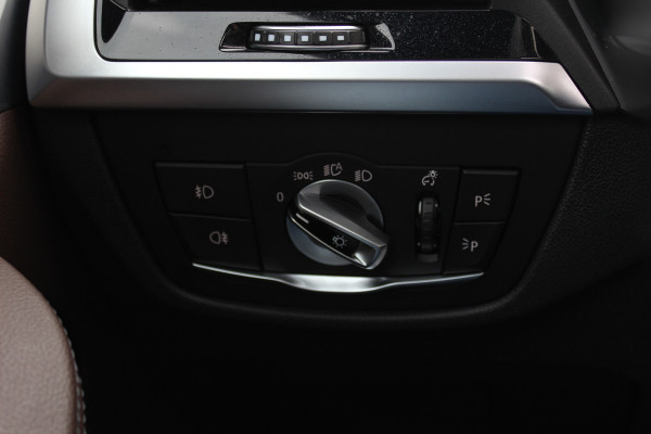 BMW X4 xDrive20i High Exe. M Sport / Full option! / Panoramadak / 360Camera / Head-up / Leder / Harman Kardon / 20'' / Stuurverwarming / Navigatie / Dodehoek / ACC / Stoelverwarming 4x