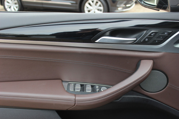 BMW X4 xDrive20i High Exe. M Sport / Full option! / Panoramadak / 360Camera / Head-up / Leder / Harman Kardon / 20'' / Stuurverwarming / Navigatie / Dodehoek / ACC / Stoelverwarming 4x
