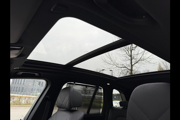 BMW X5 xDrive50e PANO HEADUP 360 LUCHTV. TREKHAAK