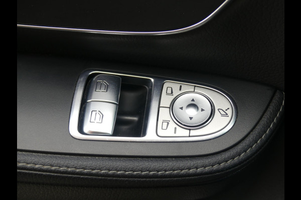 Mercedes-Benz V-Klasse 300d 4-MATIC Extra Lang AMG DC LED/LEER/Trekhaak/PDC