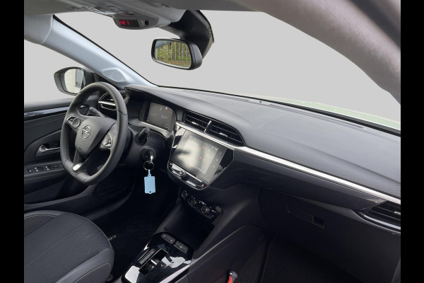 Opel Corsa 1.2 Level 3 | Two-tone | Camera | Apple Carplay & Android auto