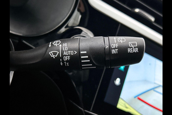 Opel Corsa 1.2 Turbo 136pk Hybrid GS Auto. Navigatie Apple Carplay/ Android Auto Camera Parkeersensoren Cruise Control Stoel- en stuurverwarming Airco Lichtmetalen velgen Getinte ramen