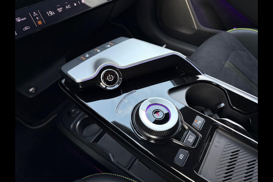 Kia Ev6 GT AWD 77.4 kWh 585PK!| PANO | KIA GARANTIE T/M 2029 | STOEL/STUUR VERW. | 360 CAMERA| ELEK. ACHTERKLEP| HEAD-UP| MERIDIAN AUDIO|