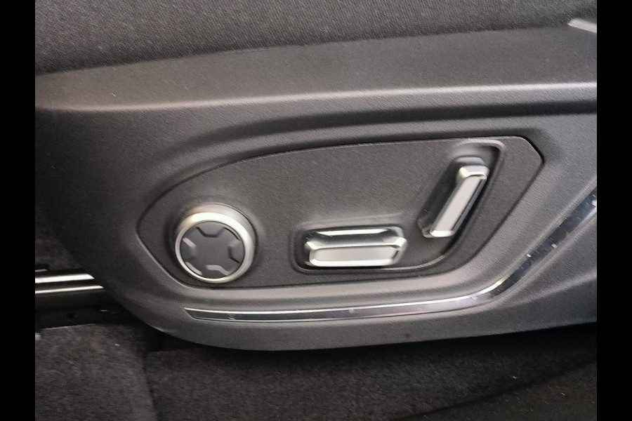 Lynk & Co 01 1.5 261PK Plug-in Hybrid * 360* camera Pano/dak Apple/Carplay Adaptive/Cruise Rijklaar + Fabrieksgarantie Henk Jongen Auto's in Helmond,  al 50 jaar service zoals 't hoort!