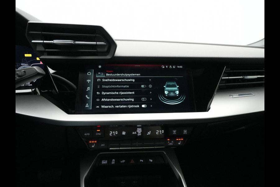 Audi A3 Sportback 40 TFSI e 204pk Edition Navigatie Pdc Acc Stoelverwarming Carplay 294