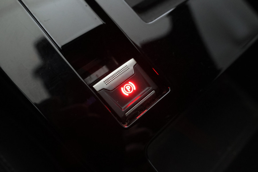 Opel Astra Sports Tourer 1.5 CDTI Elegance Automaat, Opc ~Line, Climate,