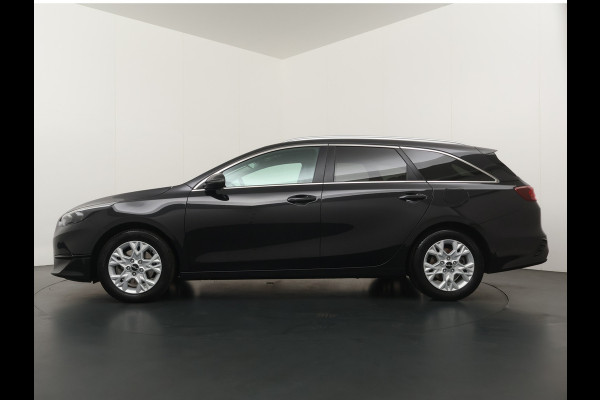 Kia Ceed Sportswagon 1.5 T-GDi DynamicPlusLine - Lichtmetalen Velgen - Stoel/Stuurverwarming - LED Koplampen - Navigatie - Fabrieksgarantie Tot 2031