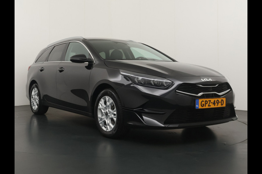 Kia Ceed Sportswagon 1.5 T-GDi DynamicPlusLine - Lichtmetalen Velgen - Stoel/Stuurverwarming - LED Koplampen - Navigatie - Fabrieksgarantie Tot 2031