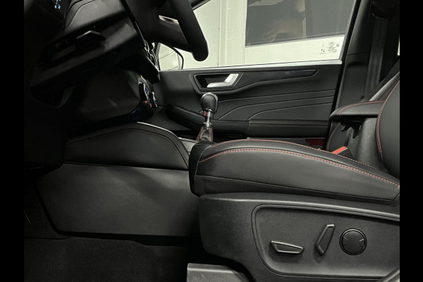 Ford Kuga 1.5 EcoBoost ST-Line X *1800 kg Trekgewicht | Open dak | Trekhaak | Adapt. cruise control | Carplay | Stuur-/Stoelverwarming