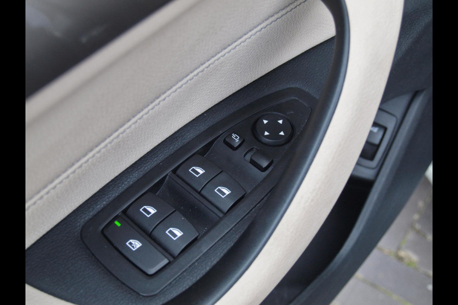 BMW X1 xDrive25e eDrive Edition | Head-Up Display | Harman Kardon | Apple Carplay | Sfeerverlichting | Trekhaak |