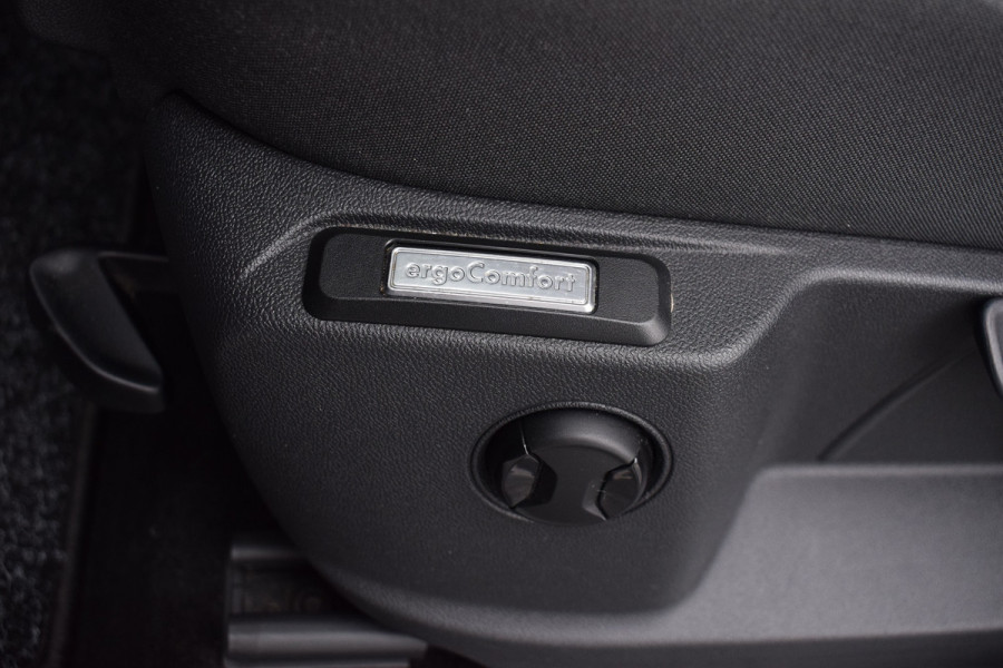 Volkswagen Caddy Cargo 2.0 TDI 122pk DSG Virtual | Keyless | LED | Camera