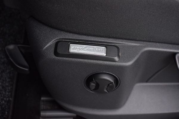 Volkswagen Caddy Cargo 2.0 TDI 122pk DSG Virtual | Keyless | LED | Camera