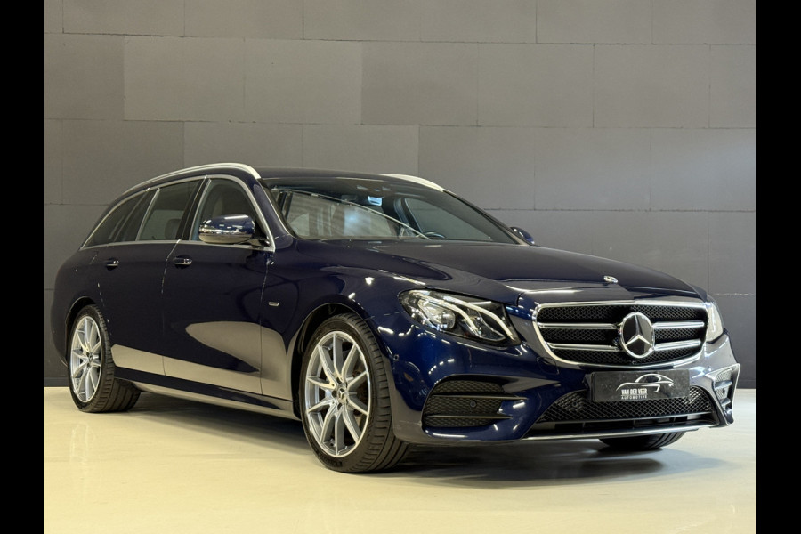 Mercedes-Benz E-Klasse Estate 200 AMG Business Solution Sport Automaat | Lederen sportstoelen | Elektr. trekhaak | Sfeerverlichting | Adaptive | Camera