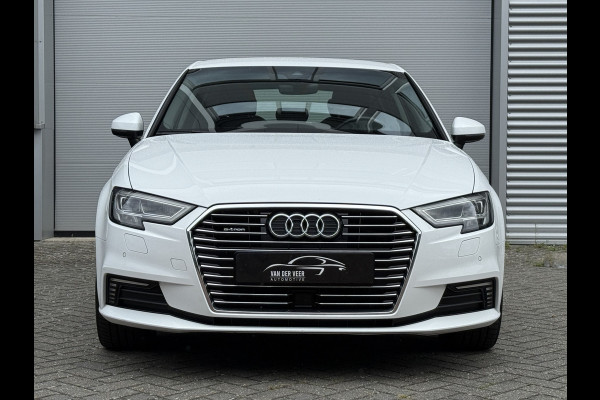Audi A3 Sportback 1.4 e-tron Sport | Trekhaak wegklapbaar | Stoelverwarming | Climate