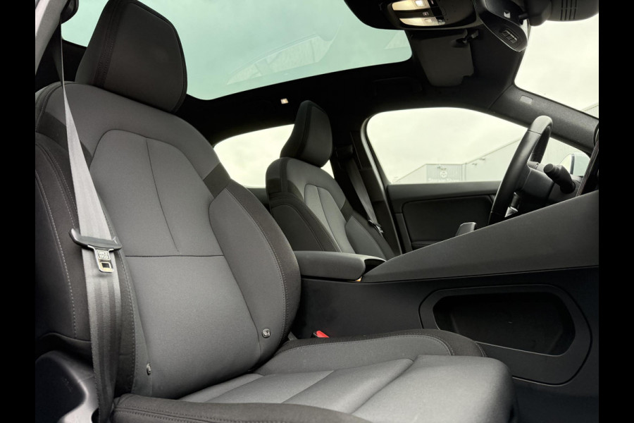 Polestar 2 Long Range Dual 78kWh | Trekhaak | Panorama | Navi | Camera | Pilot Plus |