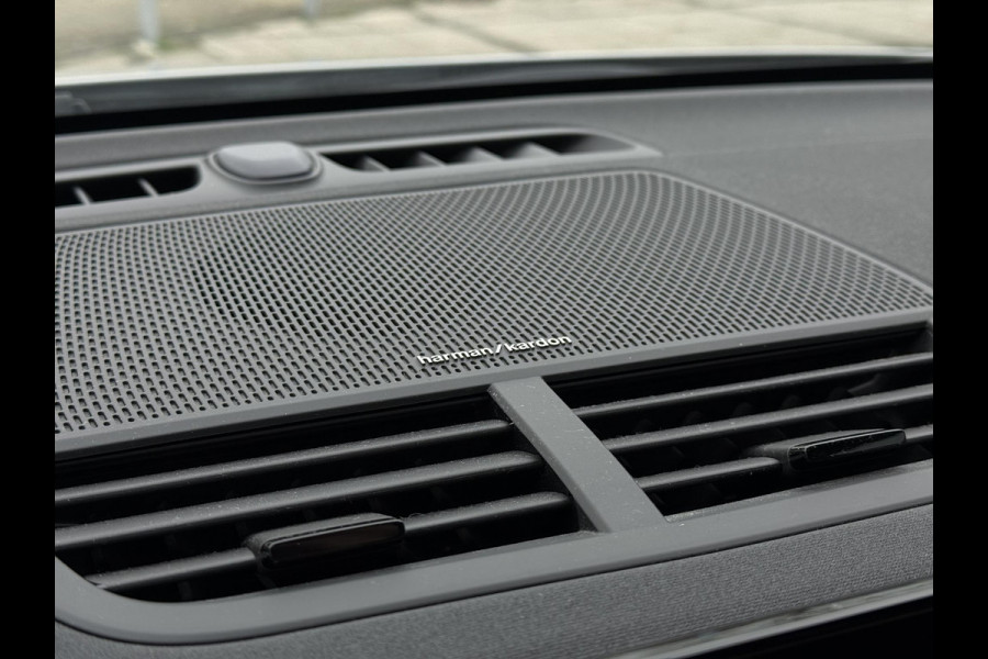 Polestar 2 Long Range Dual 78kWh | Trekhaak | Panorama | Navi | Camera | Pilot Plus |