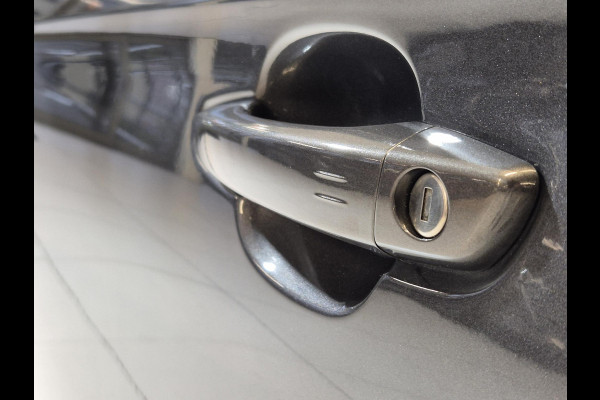 Opel Grandland X 1.6 Turbo Plug-in-Hybrid Ultimate | Navigatie | Stoelverwarming/Stoelverkoeling | 360º Camera | Apple Carplay/Android Auto | Keyless Entry |