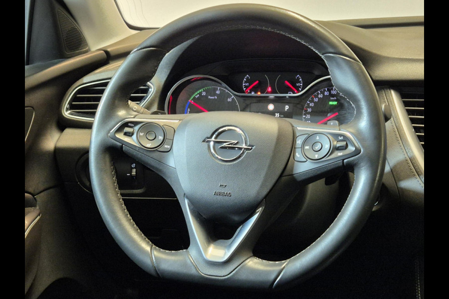 Opel Grandland X 1.6 Turbo Plug-in-Hybrid Ultimate | Navigatie | Stoelverwarming/Stoelverkoeling | 360º Camera | Apple Carplay/Android Auto | Keyless Entry |