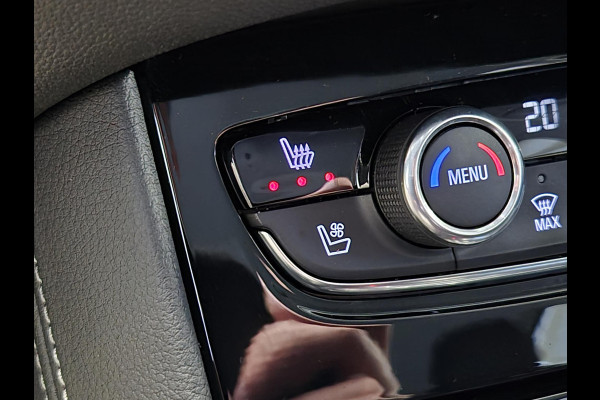 Opel Grandland X 1.6 Turbo Plug-in-Hybrid Ultimate | Navigatie | Stoelverwarming/Stoelverkoeling | 360º Camera | Apple Carplay/Android Auto | Keyless Entry |