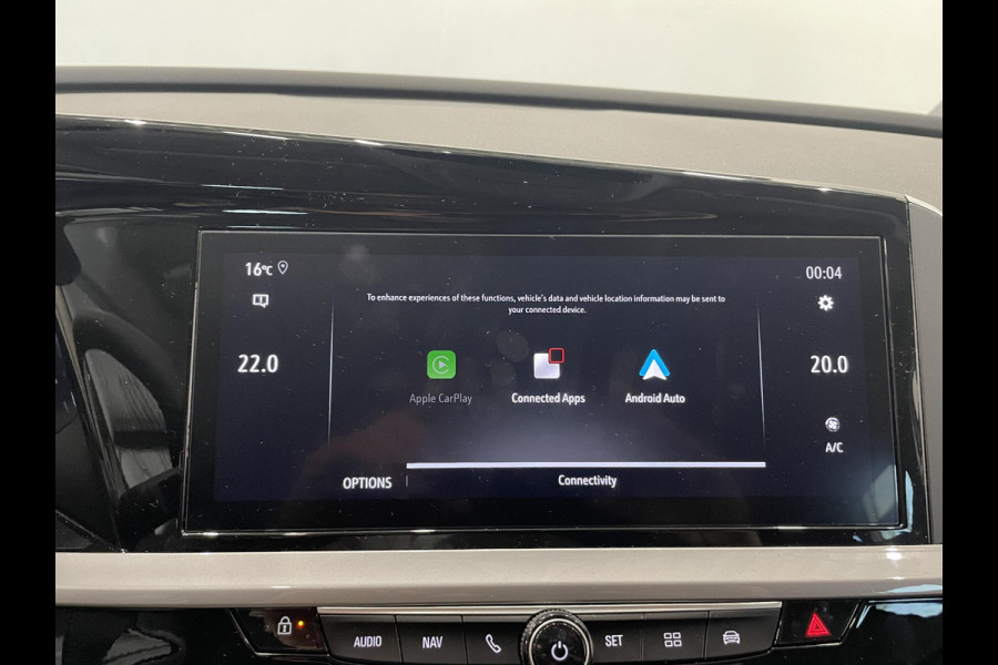Opel Grandland 1.2 Turbo GS Auto. Navigatie Apple Carplay/Android Auto Camera Parkeersensoren achter Cruise Control Dodehoek assistent Stoel- en stuurverwarming Lichtmetalen velgen Virtual Cockpit Climate Control