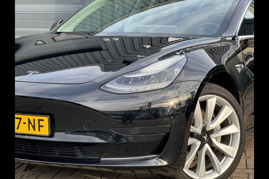 Tesla Model 3 Standard RWD Plus 60 kWh