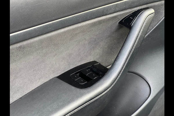 Tesla Model 3 Standard RWD Plus 60 kWh