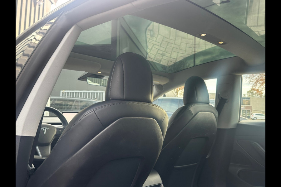 Tesla Model 3 Standard RWD Plus 60 kWh