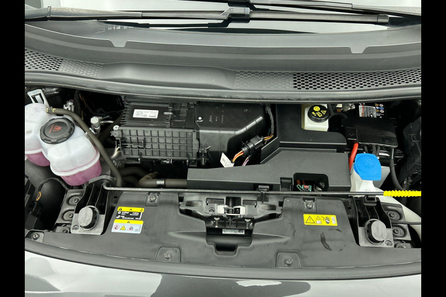 Volkswagen ID.3 Life 58 kWh Airco ECC Full LED Navi Carplay PDC VA+ Camera Adaptive Cruise Control 18" LM Velgen