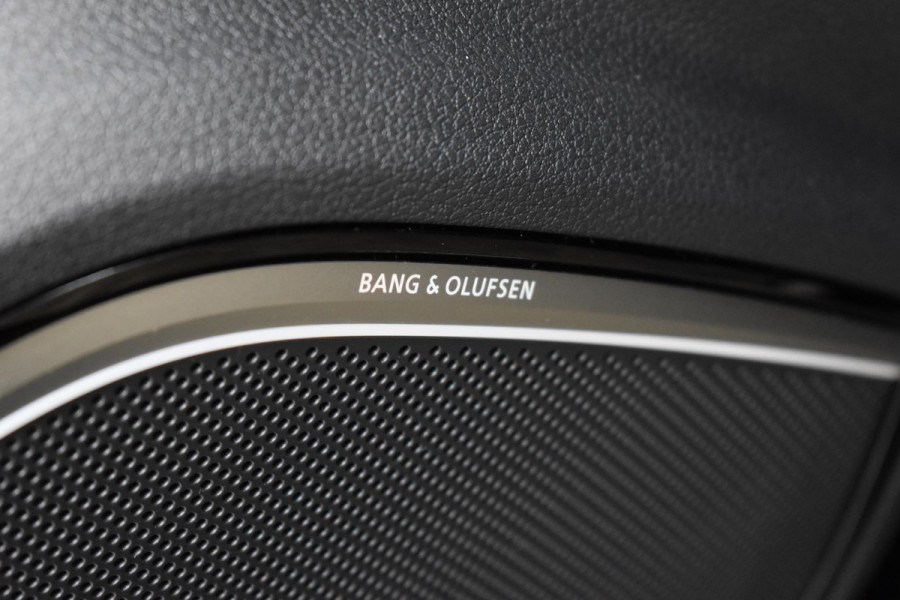 Audi A3 Sportback 2.0 TFSI quattro S Line Pano Virtual Lane ACC B&O Trekhaak