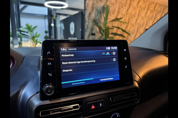 Peugeot Rifter 1.2 Puretech Allure Garantie Trekhaak Carplay Cruise Lane PDC Navi Rijklaar
