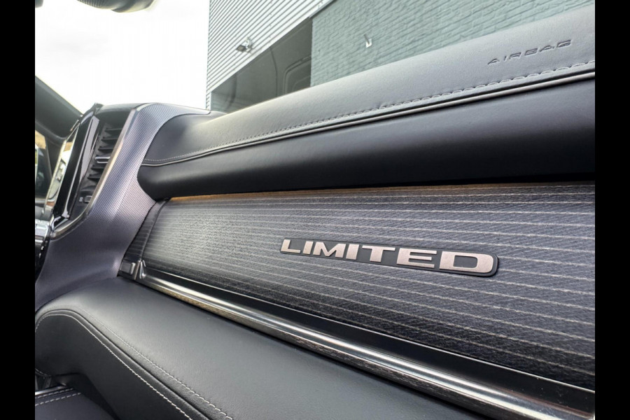 Dodge Ram 1500 Limited Night 5.7 V8 401PK 360cam 4X4 PANO Luchtvering