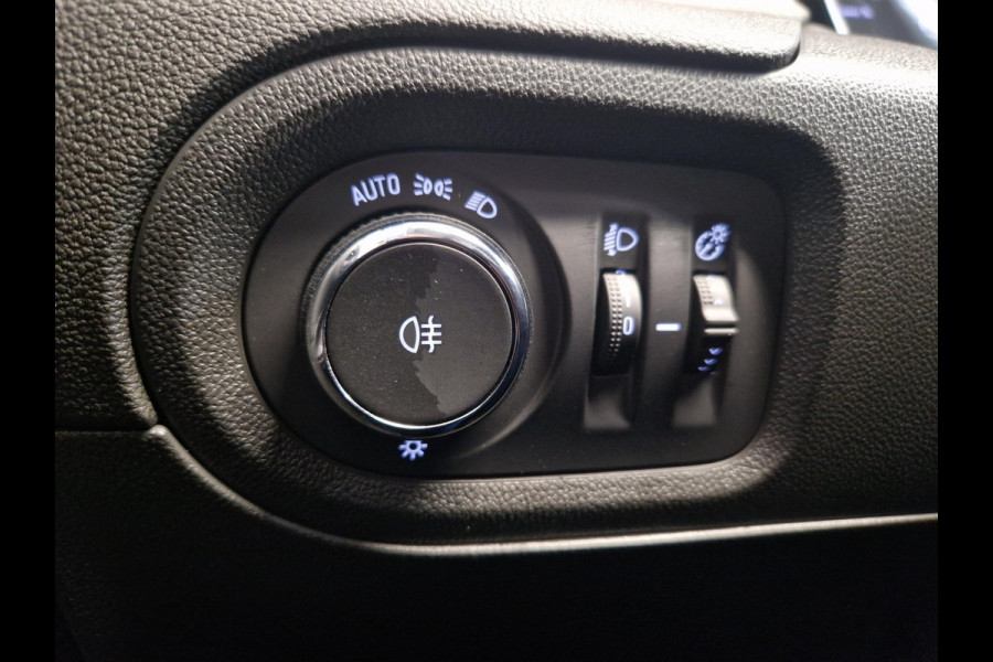 Opel Grandland 1.6 Turbo Plug-In Hybrid Business Elegance SOH 90,5% | Navigatie | Parkeersensoren voor en achter | Apple Carplay/Android Auto