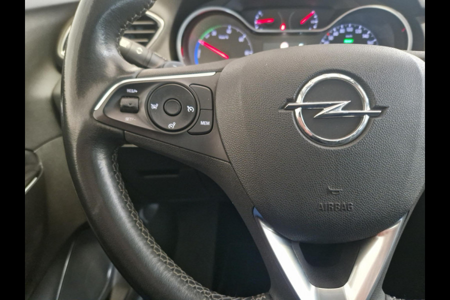 Opel Grandland 1.6 Turbo Plug-In Hybrid Business Elegance SOH 90,5% | Navigatie | Parkeersensoren voor en achter | Apple Carplay/Android Auto