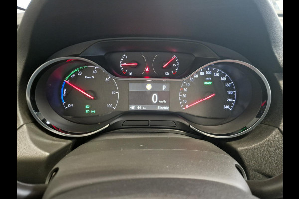 Opel Grandland 1.6 Turbo Plug-In Hybrid Business Elegance SOH 90,5% | Navigatie | Parkeersensoren voor en achter | Apple Carplay/Android Auto