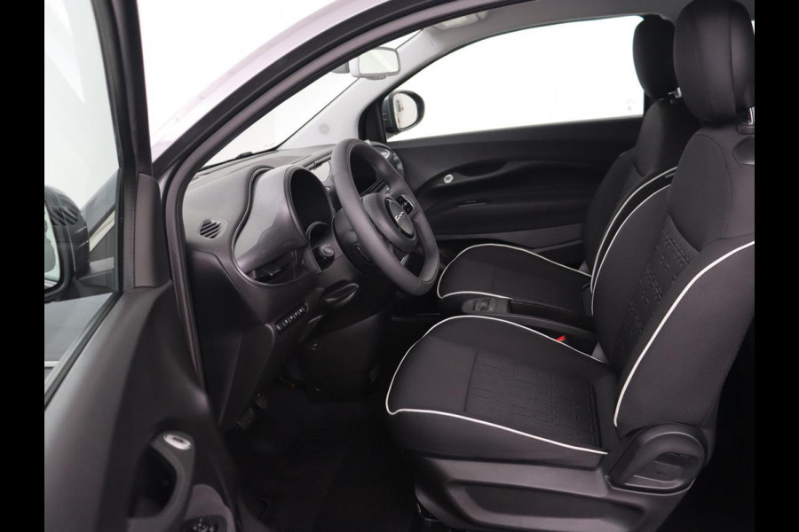 Fiat 500 Icon 42 kWh | Carplay | Cruise control | Climate control | Bluetooth | 16'' lichtmetalen velgen