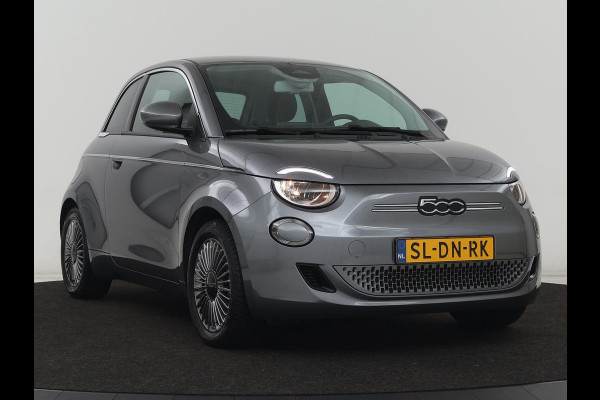 Fiat 500 Icon 42 kWh | Carplay | Cruise control | Climate control | Bluetooth | 16'' lichtmetalen velgen