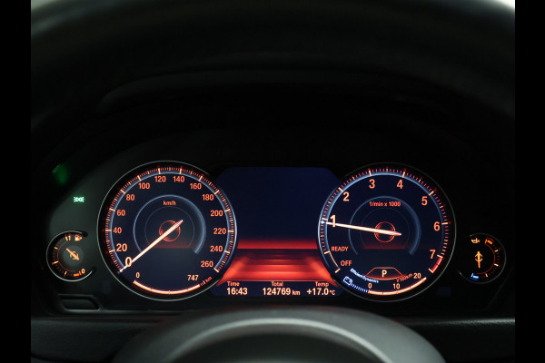 BMW 4 Serie Gran Coupé 418i M Sport [M-PAKKET, SCHUIFKANTELDAK, ELEKTRISCHE STOELEN, CAMERA, PDC 360, STOELVERWARMING, HUD, BLUETOOTH TELEFOON, NIEUWSTAAT]