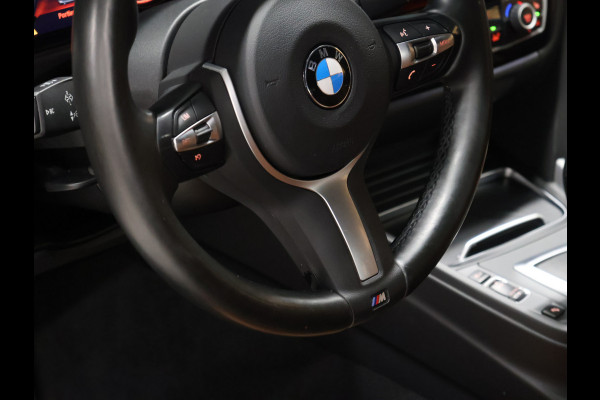 BMW 4 Serie Gran Coupé 418i M Sport [M-PAKKET, SCHUIFKANTELDAK, ELEKTRISCHE STOELEN, CAMERA, PDC 360, STOELVERWARMING, HUD, BLUETOOTH TELEFOON, NIEUWSTAAT]