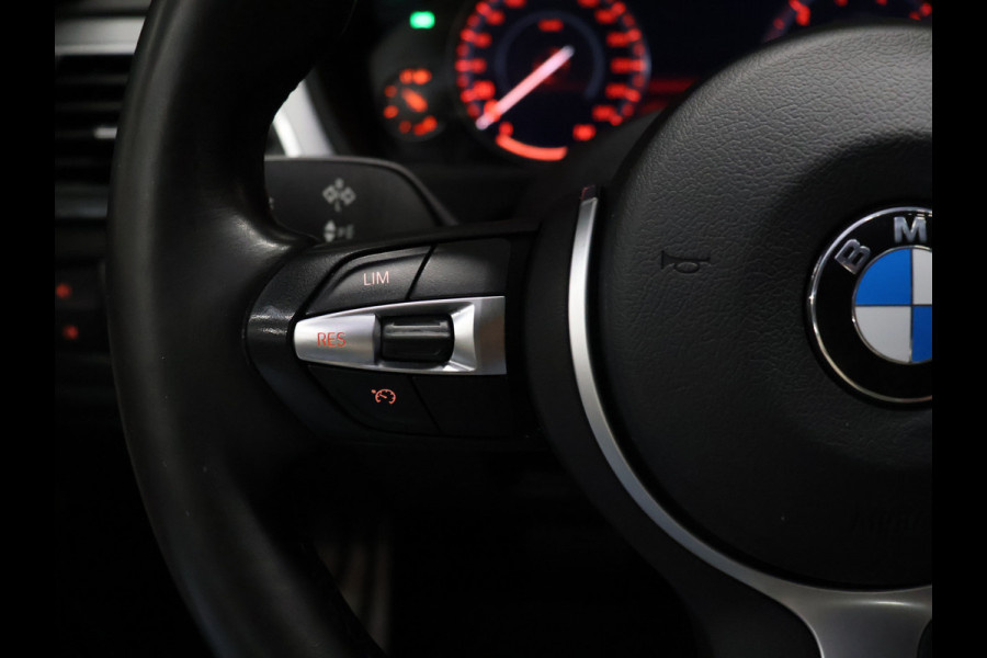 BMW 4 Serie Gran Coupé 418i M Sport [M-PAKKET, SCHUIFKANTELDAK, ELEKTRISCHE STOELEN, CAMERA, PDC 360, STOELVERWARMING, HUD, BLUETOOTH TELEFOON, NIEUWSTAAT]