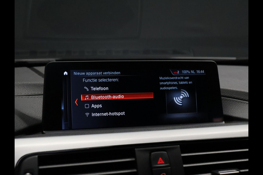 BMW 4 Serie Gran Coupé 418i M Sport [M-PAKKET, SCHUIFKANTELDAK, ELEKTRISCHE STOELEN, CAMERA, PDC 360, STOELVERWARMING, HUD, BLUETOOTH TELEFOON, NIEUWSTAAT]